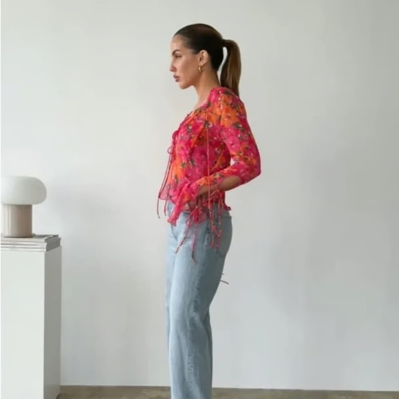 RUMORED East End Top - Picture 2 of 7